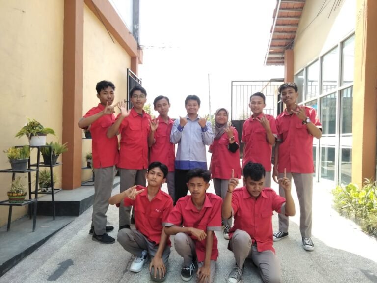 Teknik Jaringan Komputer dan Telekomunikasi